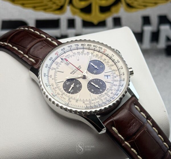 Breitling Navitimer 43mm B01 AB0121 Complete With Boxes, Papers, & 1yr Warranty! - Image 7