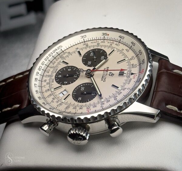 Breitling Navitimer 43mm B01 AB0121 Complete With Boxes, Papers, & 1yr Warranty! - Image 8