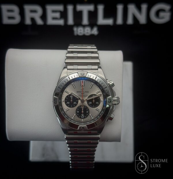 Breitling Chronomat b01 42 ab0134 Silver Dial Steel Full Set w/ Active Warranty - Image 5