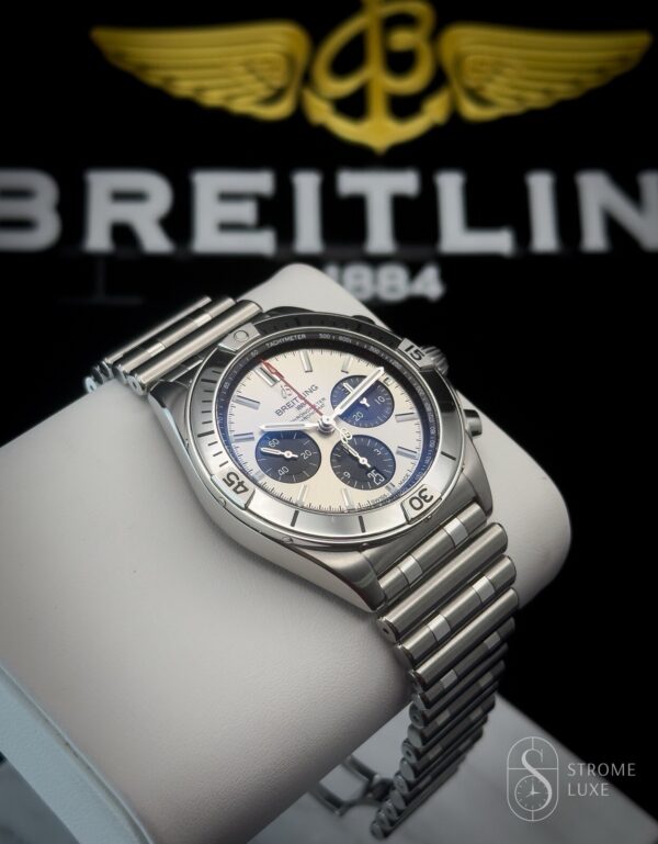 Breitling Chronomat b01 42 ab0134 Silver Dial Steel Full Set w/ Active Warranty - Image 6
