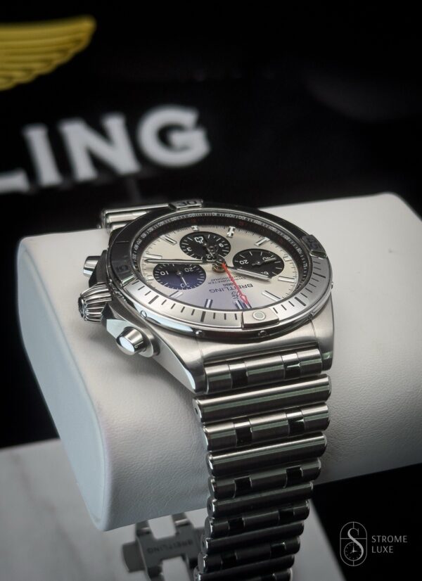 Breitling Chronomat b01 42 ab0134 Silver Dial Steel Full Set w/ Active Warranty - Image 8