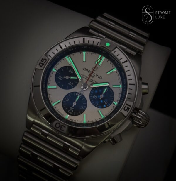 Breitling Chronomat b01 42 ab0134 Silver Dial Steel Full Set w/ Active Warranty - Image 16