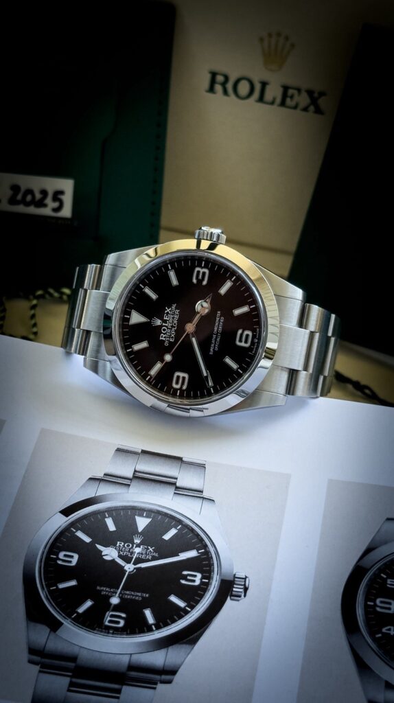 Rolex Explorer 40mm 224270 Oyster Complete Set 2025 Excellent Condition