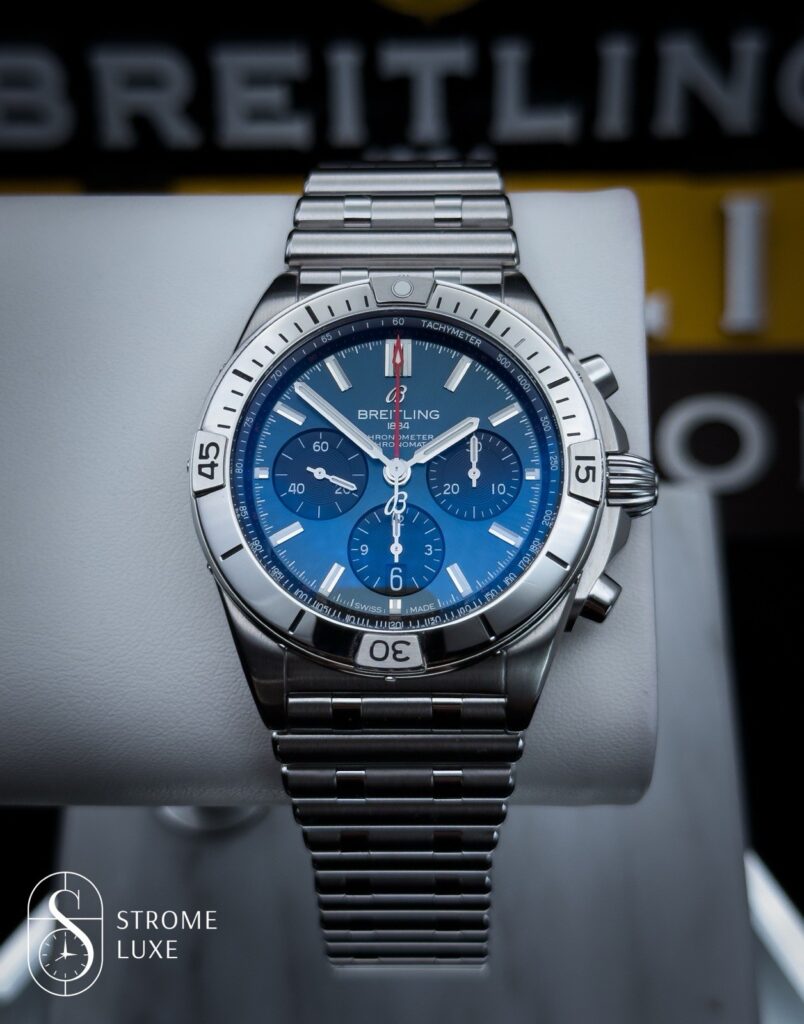 Breitling Chronomat b01 42 Chrono Blue Dial Box & Digital NFT Serviced AB0134