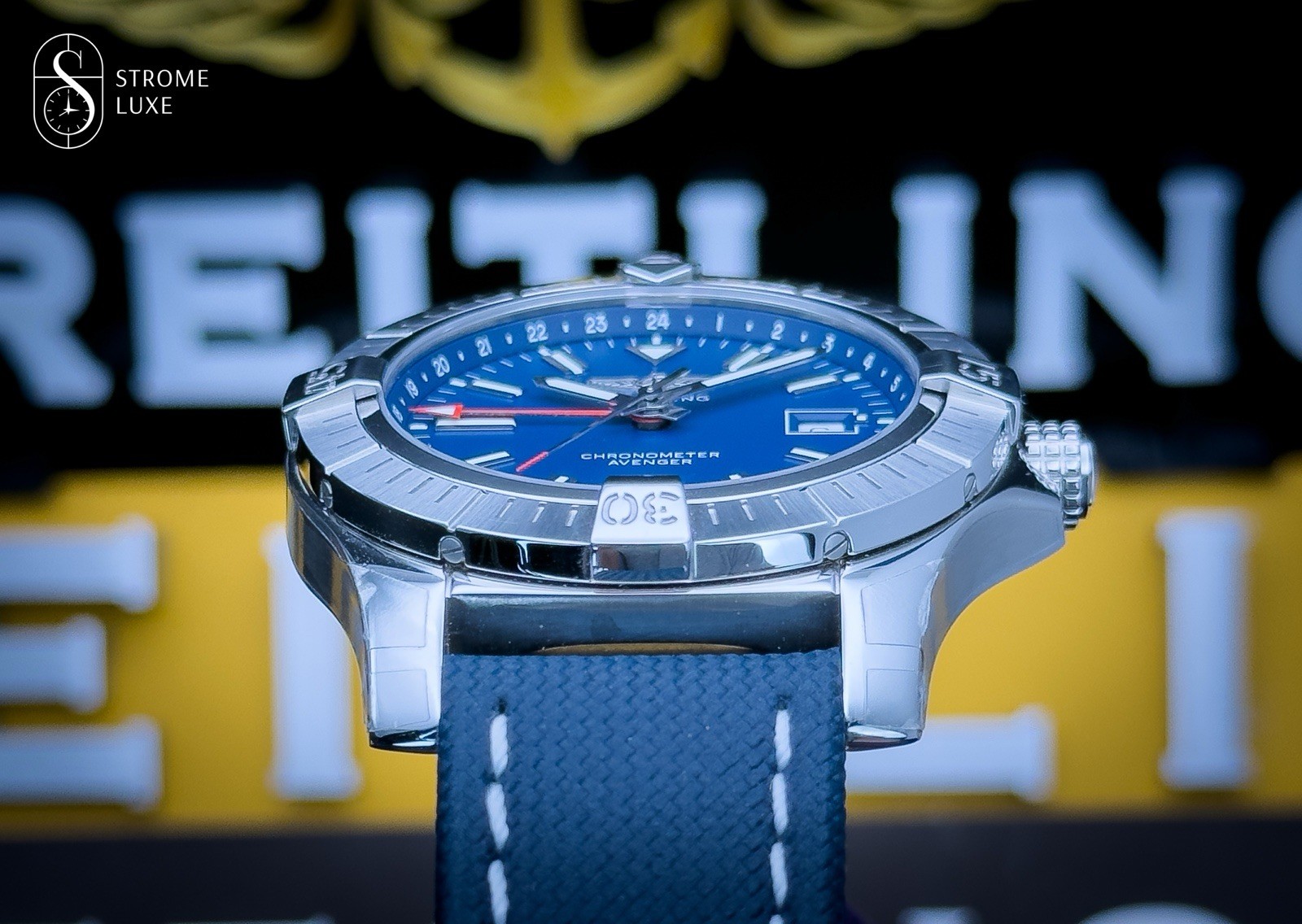 Breitling Avenger 45 GMT Blue Dial Box & Papers Warranty A32395/A32395101C1X2 - Image 6